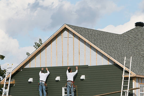 Professional Siding Installation technician working in Camden, NJ